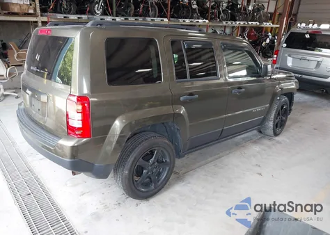 2015 Jeep Patriot Sport z USA, uszkodzony, nr VIN 1C4NJPBA5FD398549